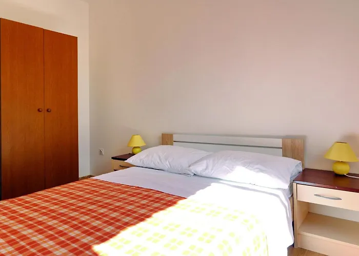 Апартаменты Rubbi, No 1 *